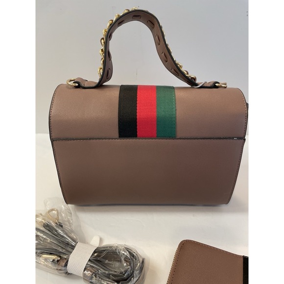 NWT Queen Bee Calin Collection Handbag Made Of VEGAN Leather Includes Wallet. - Picture 5 of 7